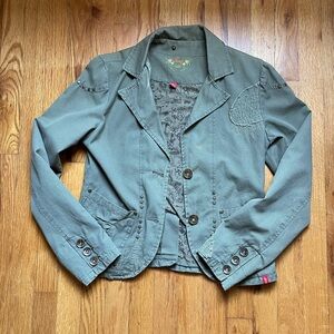 Women’s blazer in medium size